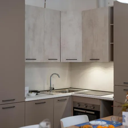Appartamento La Casa Dei Carta-new & Chic Lovere